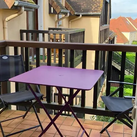 Renovated - Near The Apartament *